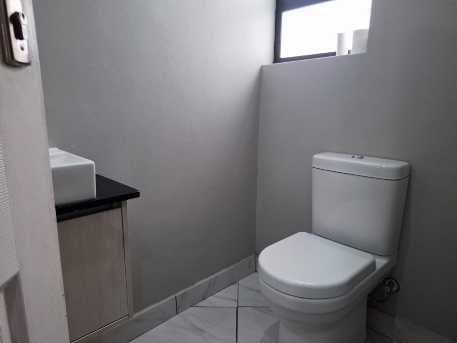 4 Bedroom Property for Sale in Shellyvale Free State